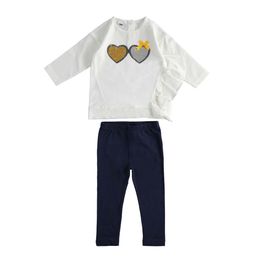 Sequin hearts, interlock maxi t-shirt and leggings outfit